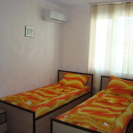 Hotel Rositsa 2*